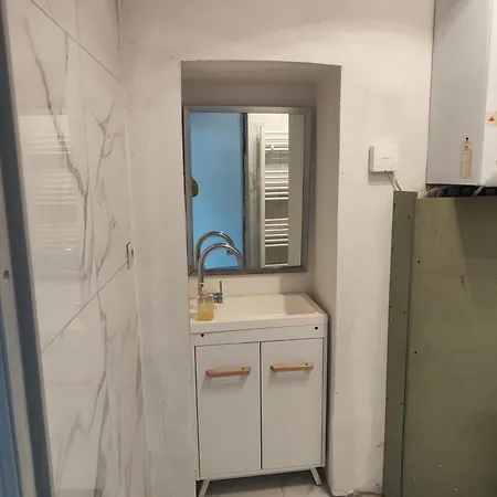 Bel Confortable * Mons